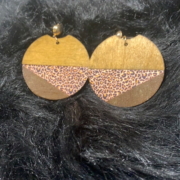 Overdressed Jewels Jewelry - Wooden Leopard Earrings